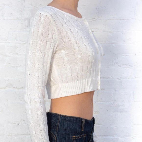 brandy melville athelia cable knit long sleeve top - Picture 2 of 2